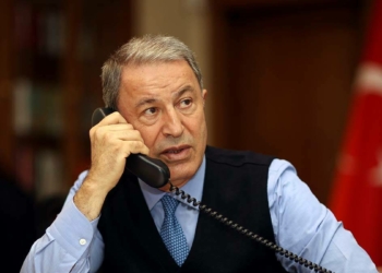Bakan Akar ABD'li mevkidaşı Austin ile görüştü
