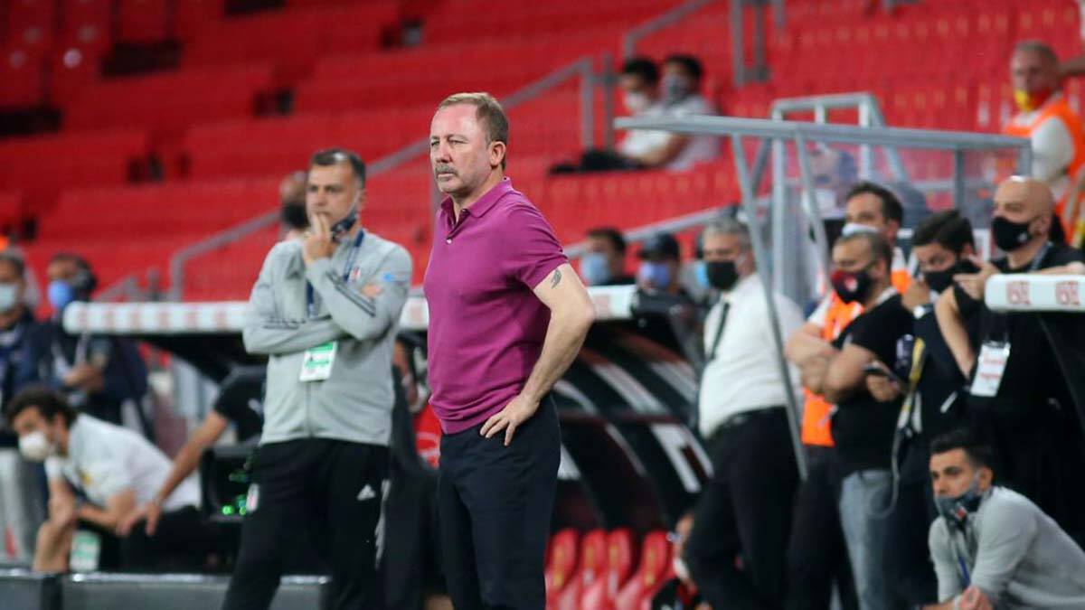 Beşiktaş'ta Sergen Yalçın dönemi bitiyor mu?