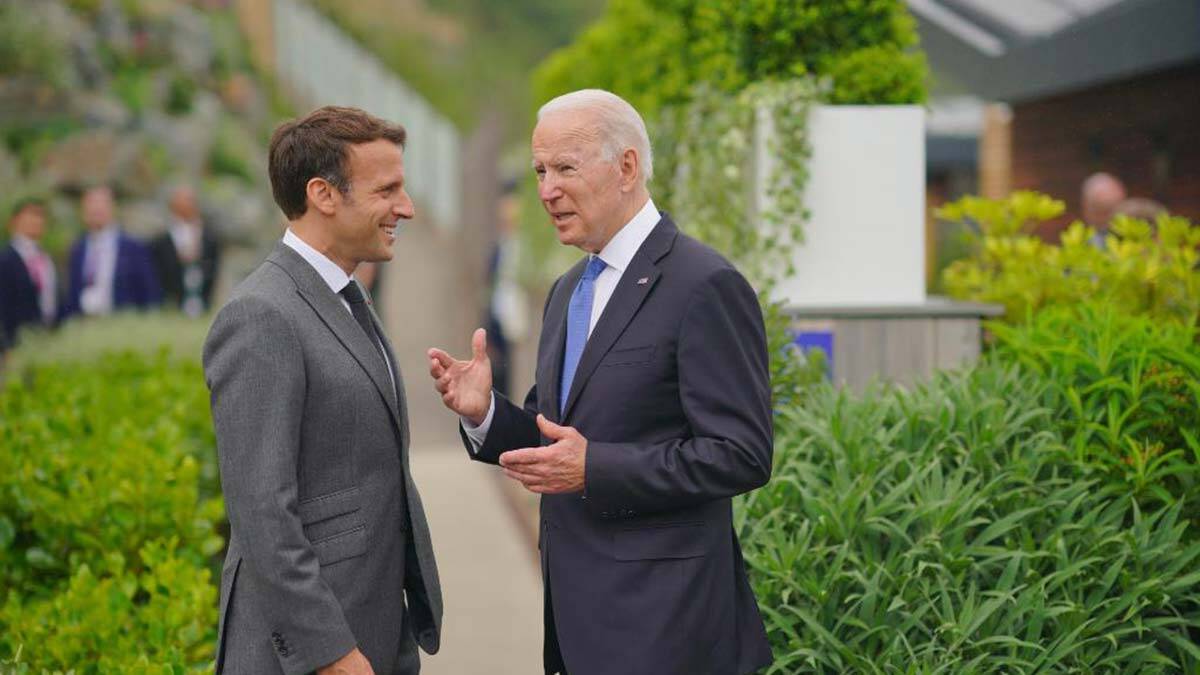 Biden'ın G7 yemeğinden Macron paylaşımı