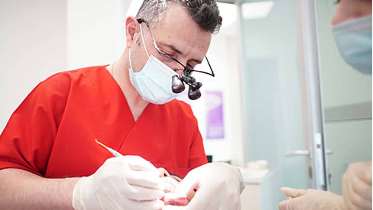 1 günde implant tekniği