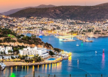 Türkler Bodrum'u yabancılar Fethiye'yi tercih ediyor
