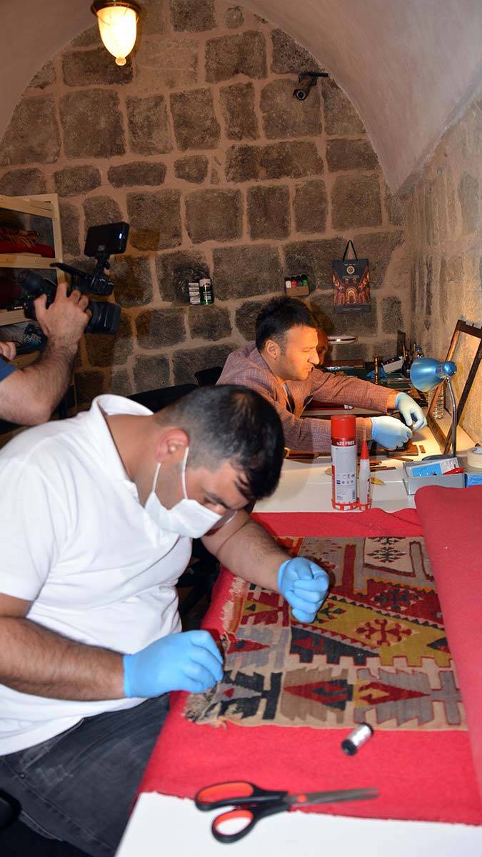 Çifte Minareli Medrese'de 2 bin eser restore ediliyor