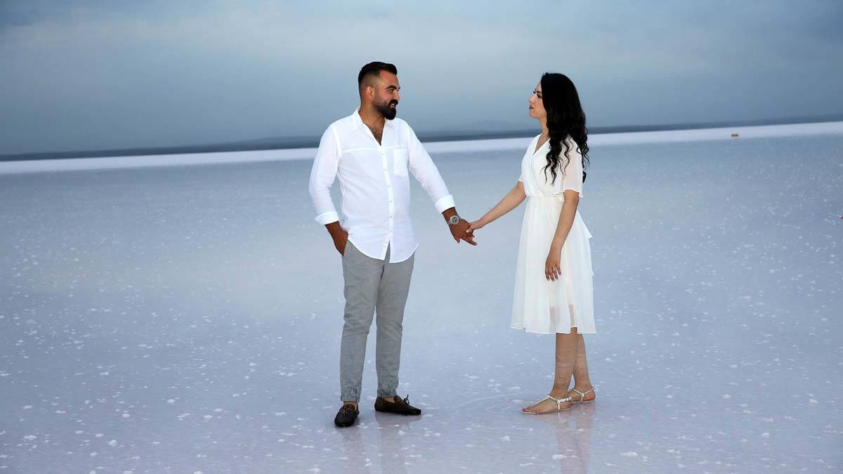 Düğün fotoğraflarının yeni adresi Tuz Gölü