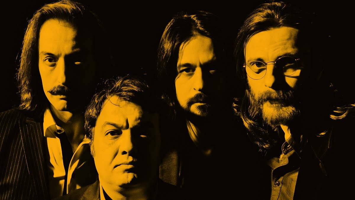 4 yıl aradan sonra Flört'ten Bize Özel albümü