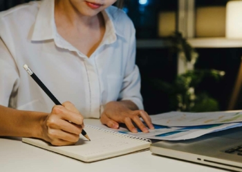 Sistem kurbanı gençlik