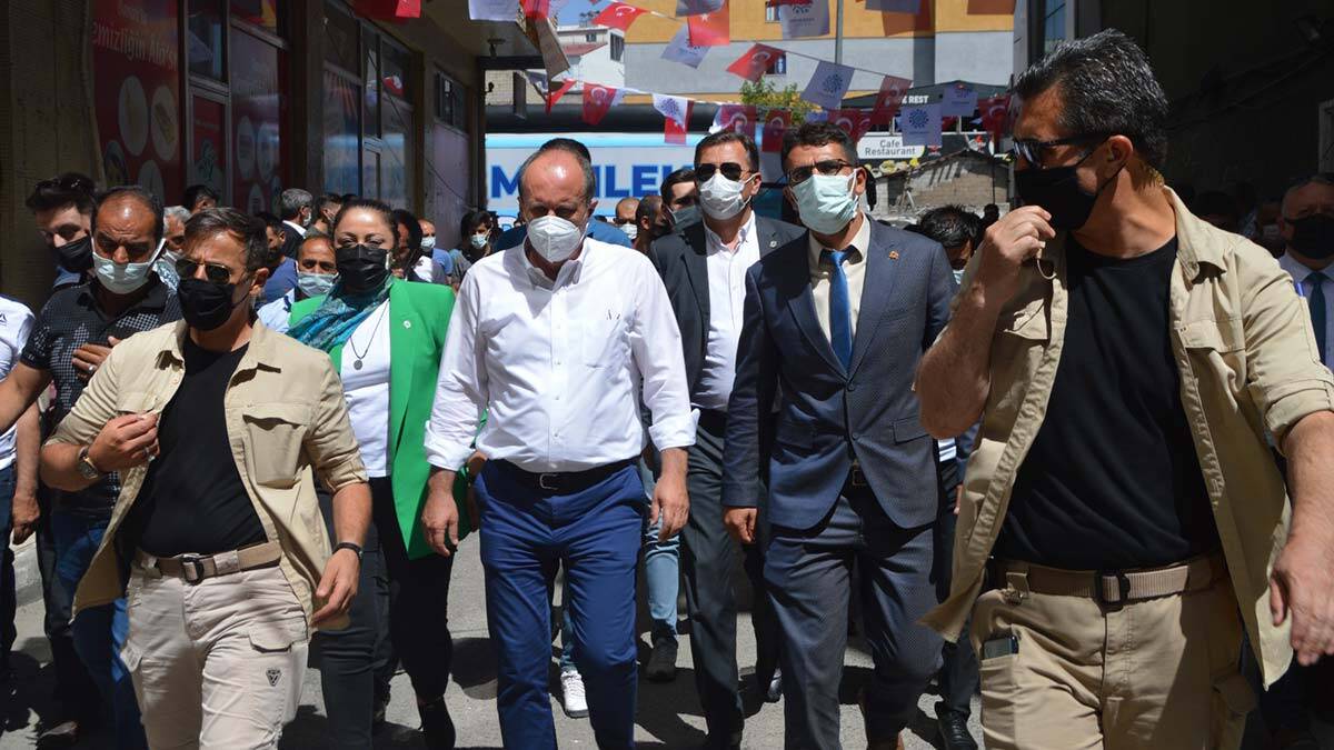 Ne Cumhur ne Millet tek yol Memleket