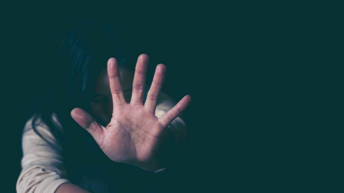 Vahşiler var aramızda. Vicdanı ilkel düzeyde kalmış, bir hayvan gibi içgüdüleriyle hareket eden kendinden daha zayıf gördüğünü ezmeye, eziyet etmeye programlanmış Terminatörler bunlar.