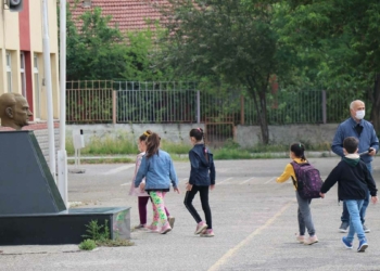 Karabük'te yüz yüze eğitim başladı