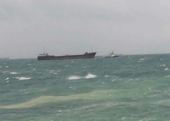 Kartal'da Panama bayraklı kargo gemisi sürüklendi