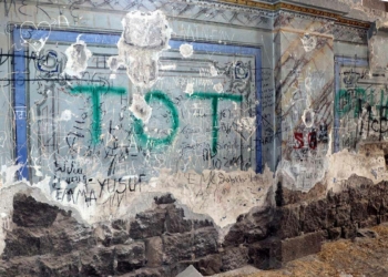 Ermeni Kilisesi defineciler tarafından tahrip edildi