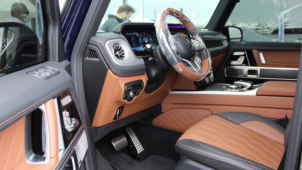 Lüks otomobil tutkunları, milyonlar ödedikleri araçların kendilerine özel olmasını talep ediyor. Lüks otomobillerde yeni trend, Kişiselleştirme.