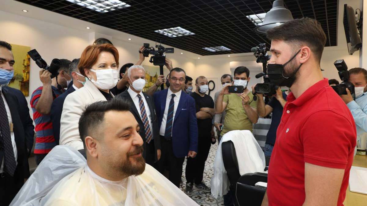 Meral Akşener, “Bugün burada Sayın Erdoğan ve Karadenizli bakanlara sesleniyorum, vatandaşın garibanlığıyla uğraşılmaz biz gariban ailelerden gelen çocuklarız" dedi.