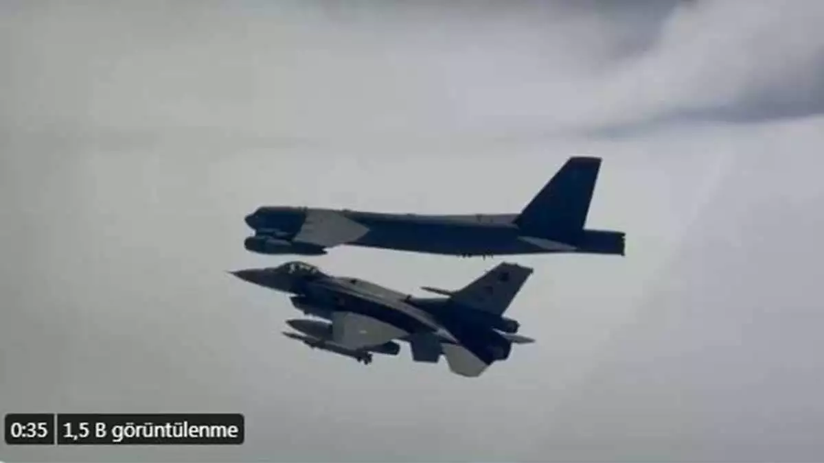 F-16 uçaklarımız abd'nin b-52 uçaklarına refakat etti
