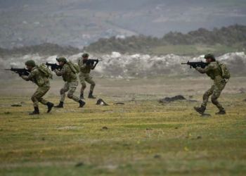 Taciz atışında bulunan 6 PKK'lı terörist etkisiz