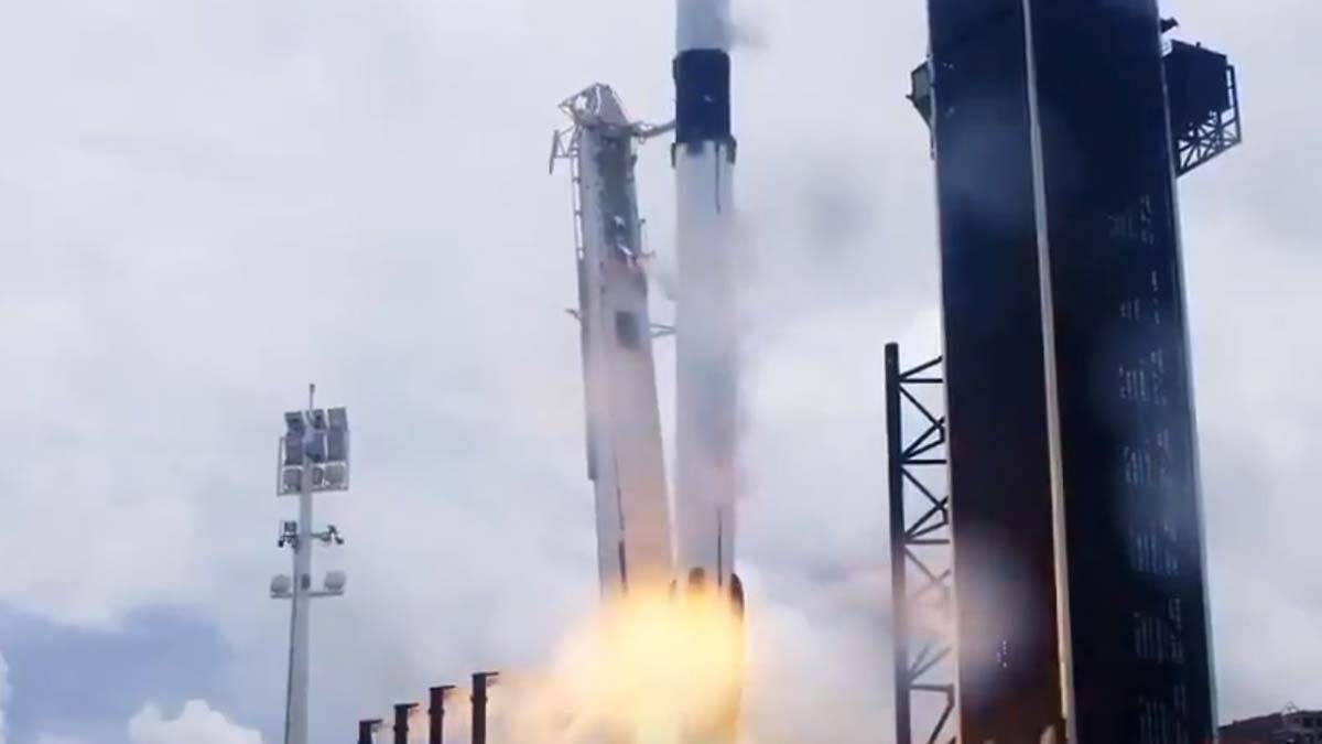 NASA uzaya taze meyve götürdü