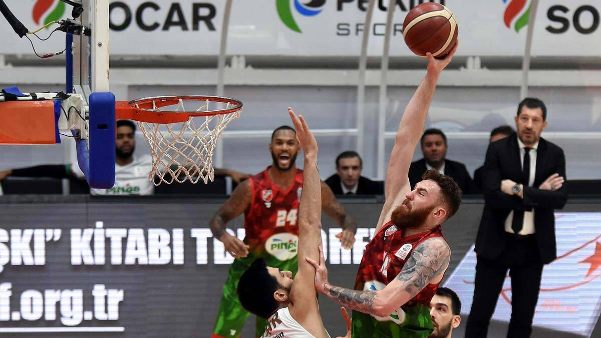 Pınar Karşıyaka'da ilk fire Onuralp