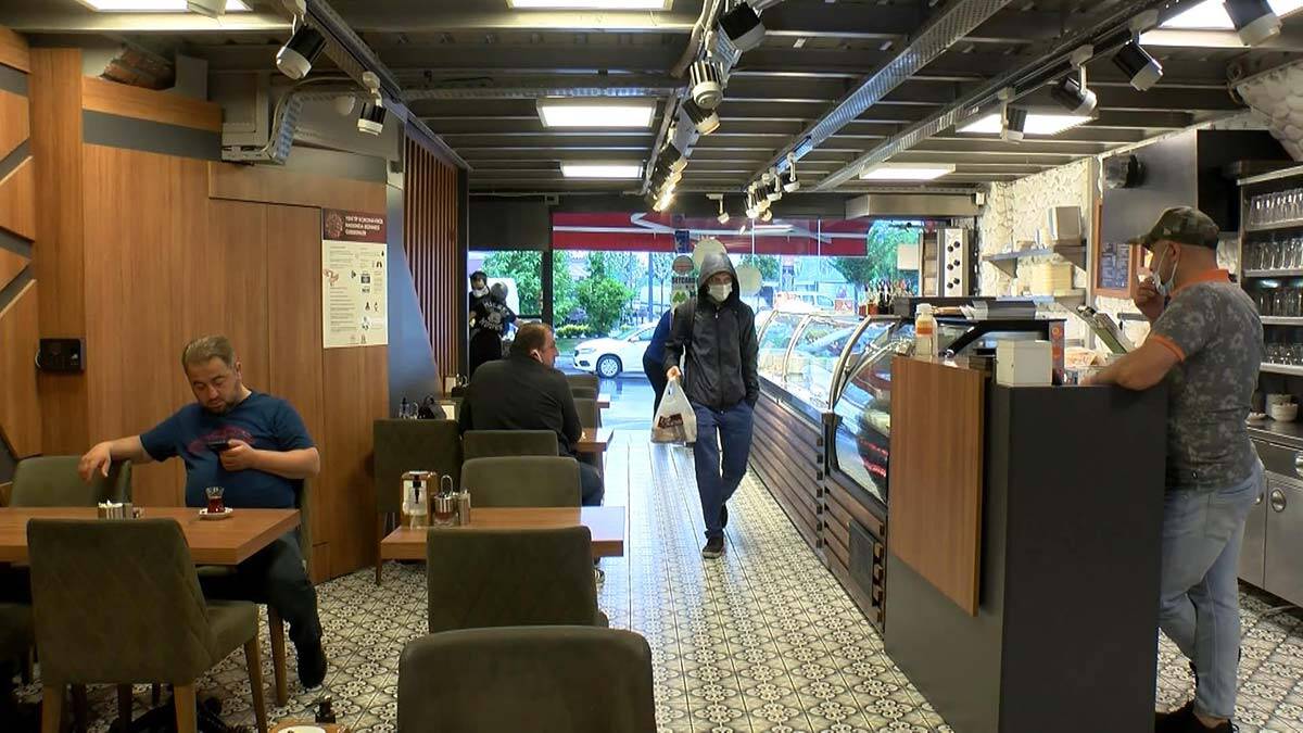 Restoran ve kafelerde normalleşmede ilk gün
