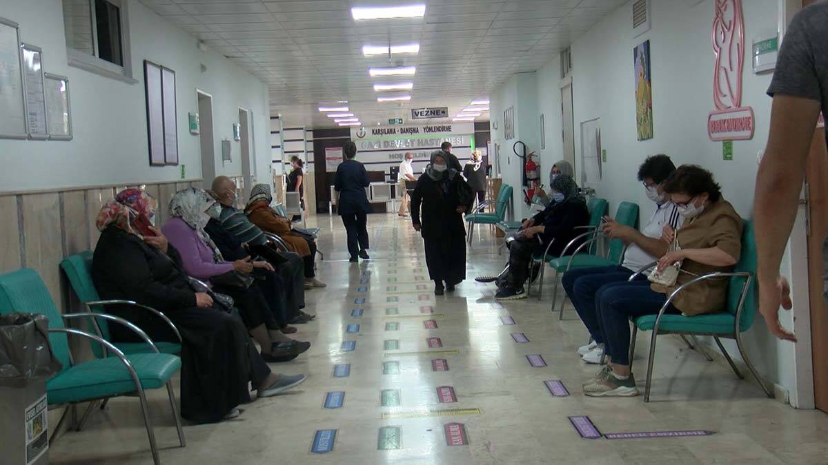 Yarım saat içinde 1000 doz aşı yaptık