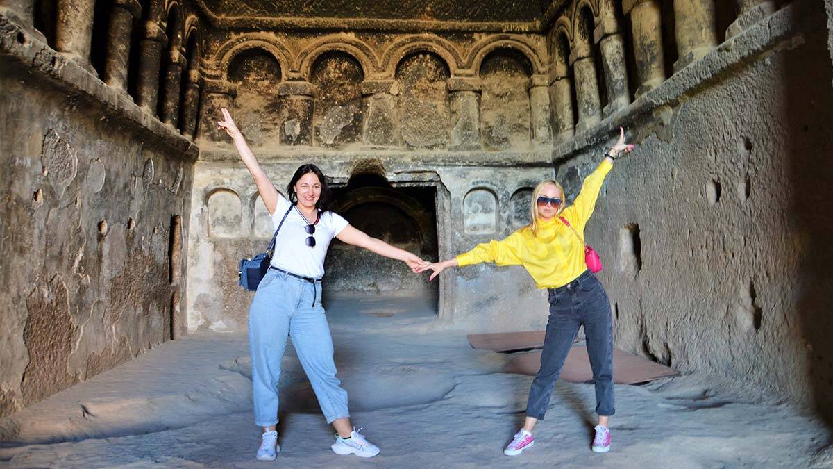 Selime Katedrali'nde ziyaretçi yoğunluğu