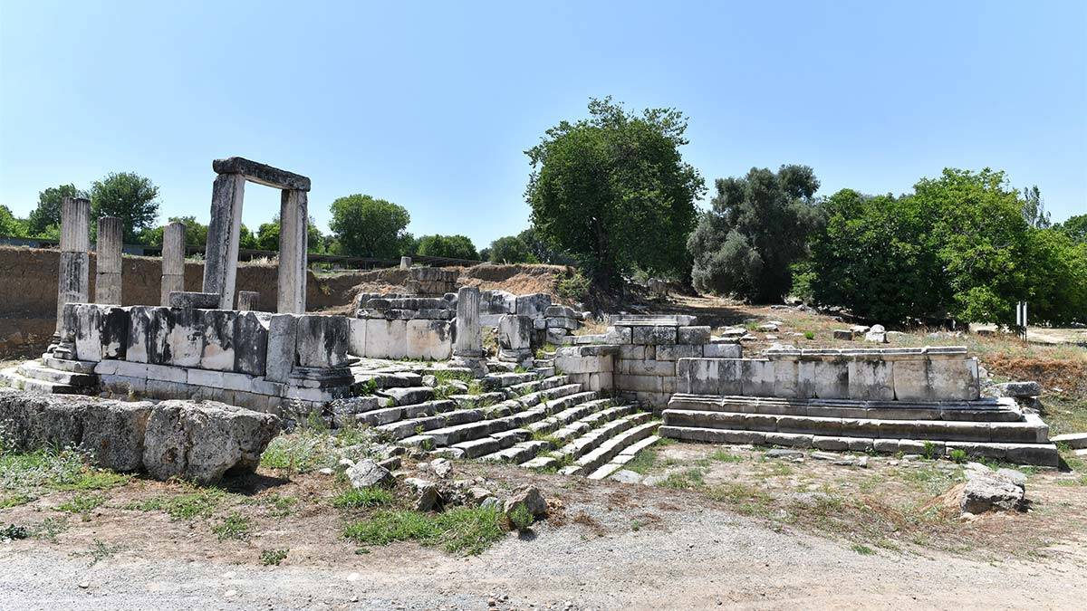 Tapınak 2 için kazı çalışmaları başladı