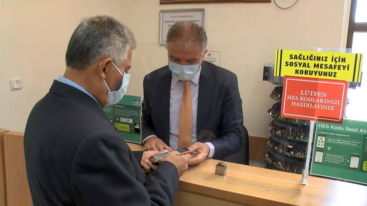 Aşı kartı ile ziyaretçi alımı uygulaması başladı