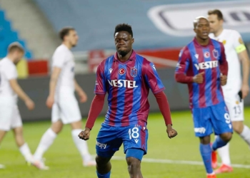 Trabzonspor'da Ekuban'ın talipleri artıyor
