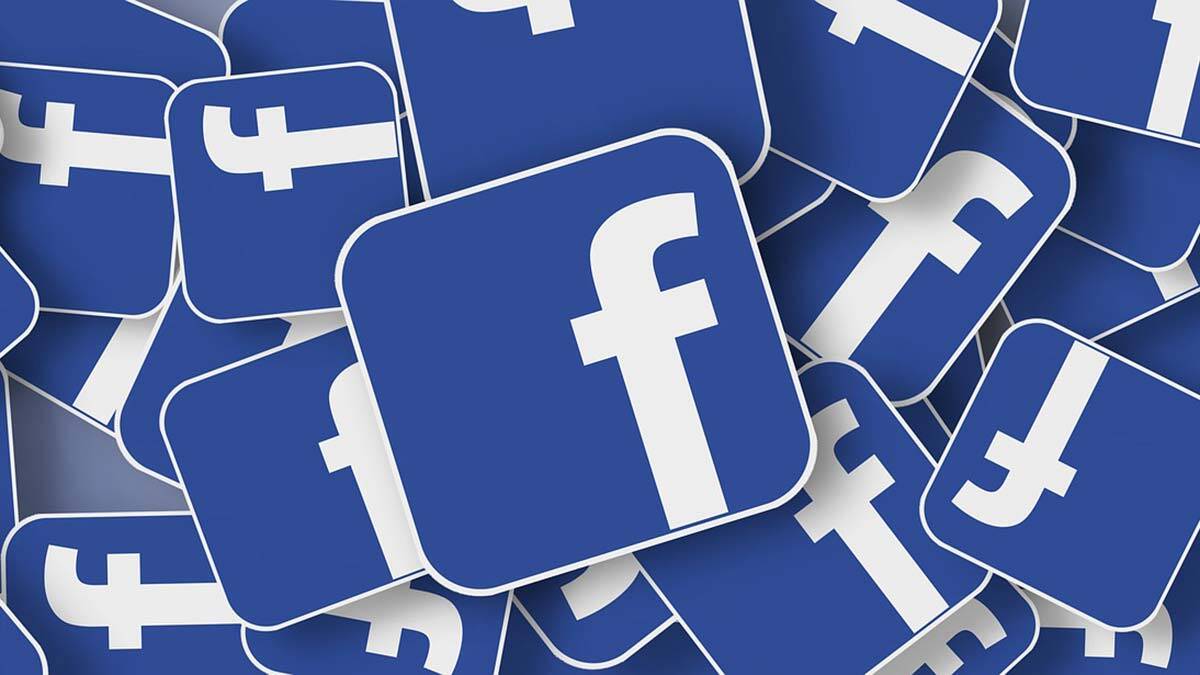 Trump'ın sosyal medya hesapları askıya alındı