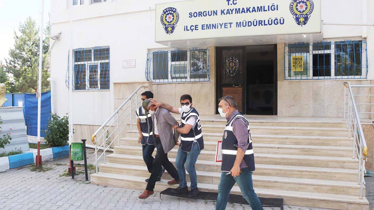 12 yıl hapis cezası olan hükümlü evinde yakalandı