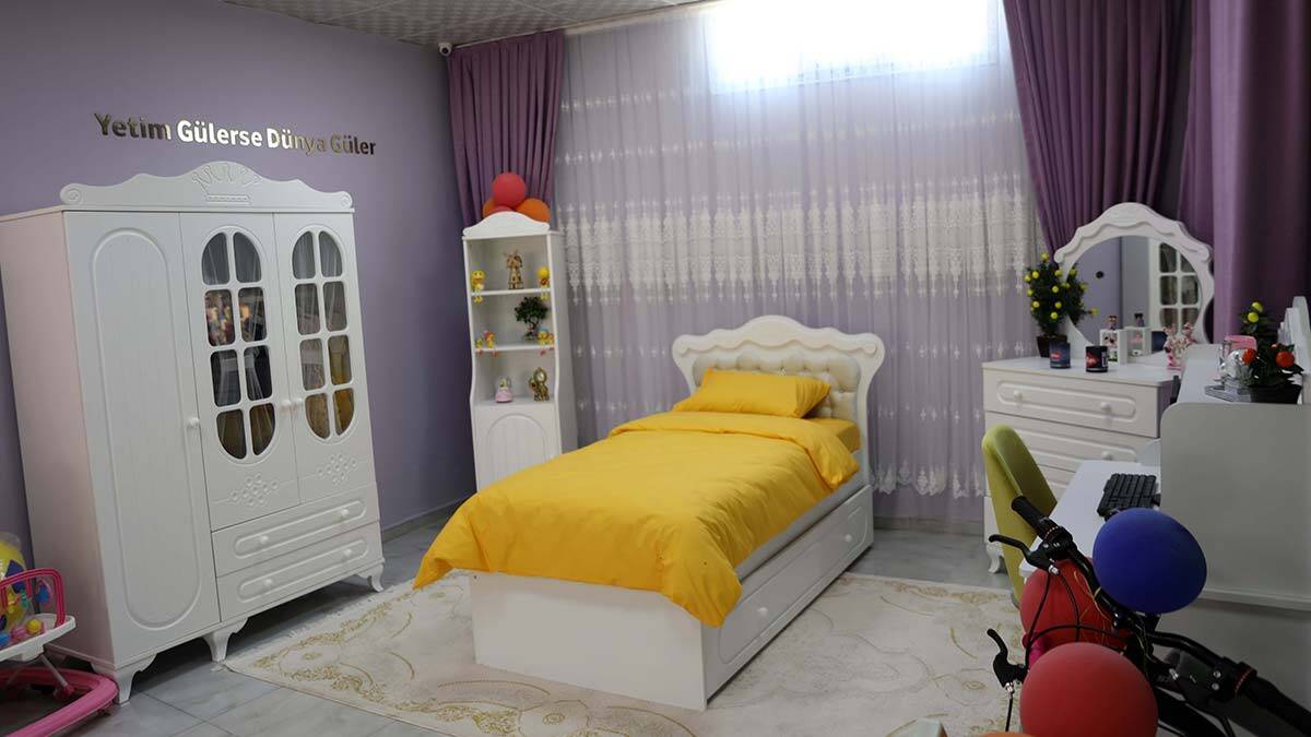 350 yetim ve öksüz çocuğun özel oda hayali gerçekleşti