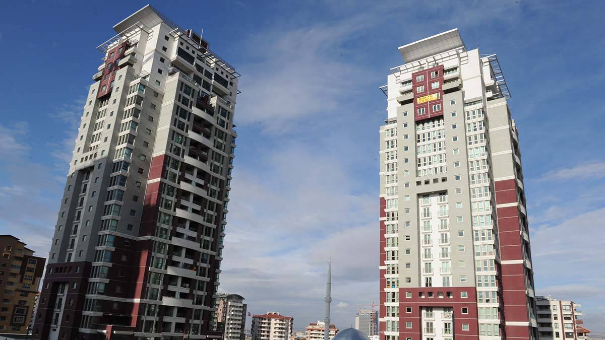 Ankara Büyükşehir Belediyesine ait gayrimenkullerin ihale ile satışı devam ediyor. Büyükşehir'in taşınmazları satışa çıkıyor.