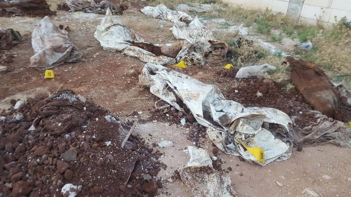 Afrin'de toplu mezarlar ortaya çıktı