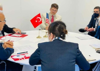 Bakan Elvan G-20 kapsamında ABD'li görüştü