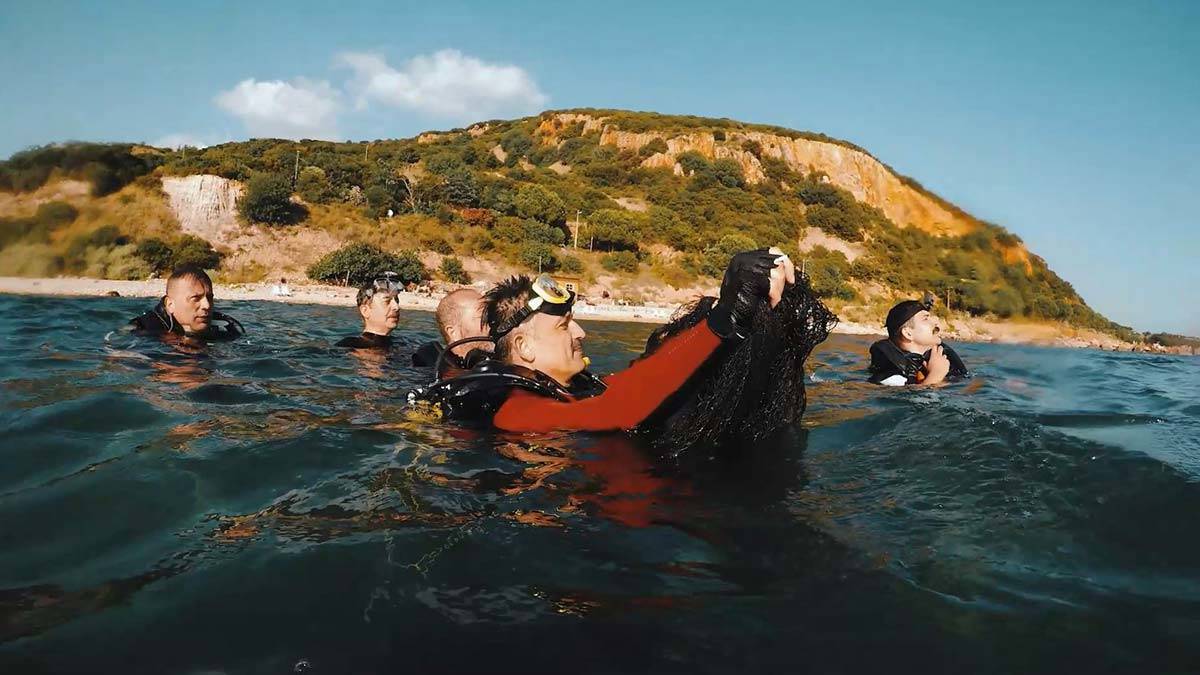 Bakan Pakdemirli Marmara'dan hayalet ağ çıkardı