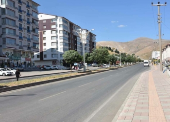 Bitlis’te 21 apartman karantinaya alındı
