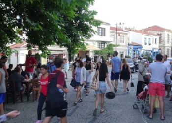 Bozcaada'da bayram öncesi yüzde 100 doluluk