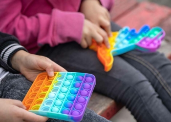 ÇOCUĞUM HİÇBİR EŞYASINI PAYLAŞMIYOR NE YAPMALIYIM?