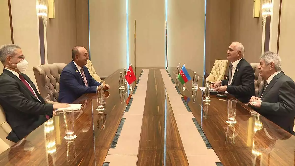 Dışişleri bakanı özbekistan'da temaslarda bulundu