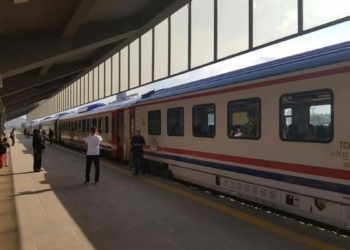 Doğu Ekspresi 1,5 yıl sonra Ankara'ya geldi