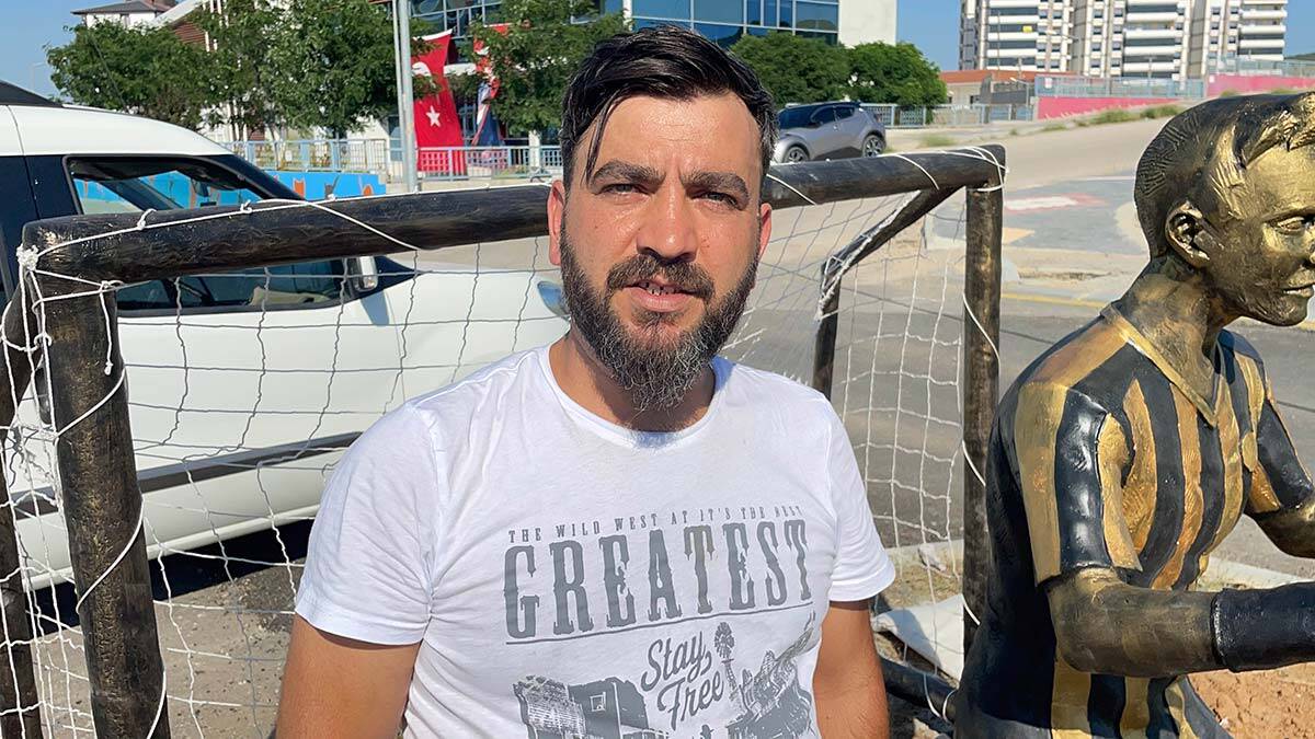 Edirne'de sosyal mesajlı heykeller sergileniyor