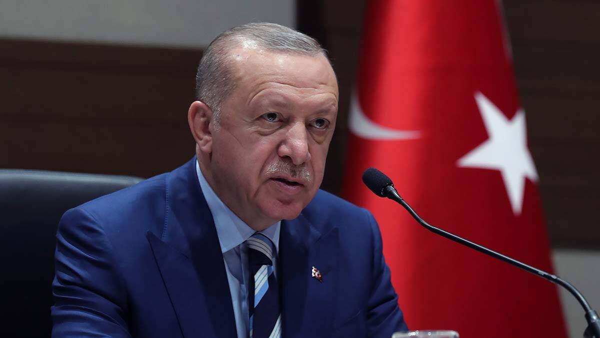 Erdoğan'dan Kıbrıs'ta müzakere mesajı