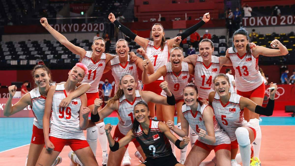 Filenin Sultanları Çin'i 3 - 0 yendi