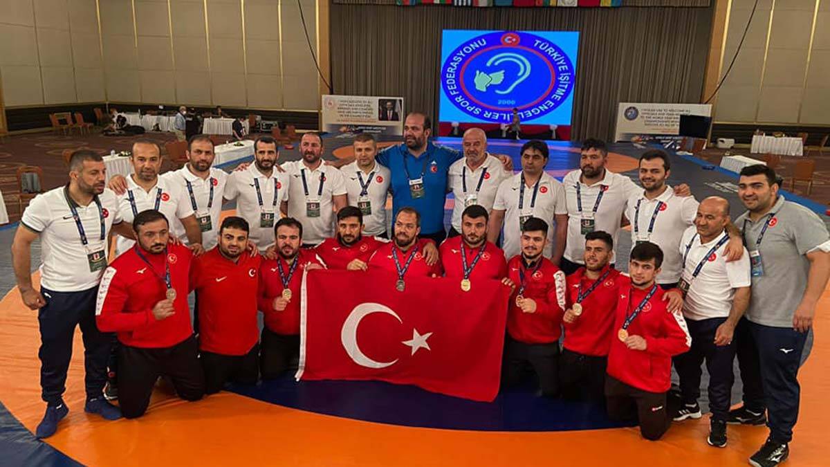 İşitme Engelli Milli Takımı Dünya Şampiyonu oldu