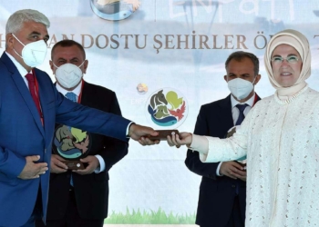 Hayvana şiddeti asla kabul edemeyiz_