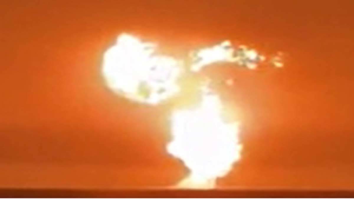 Hazar Denizi'nde Şiddetli Patlama Endişe Yarattı