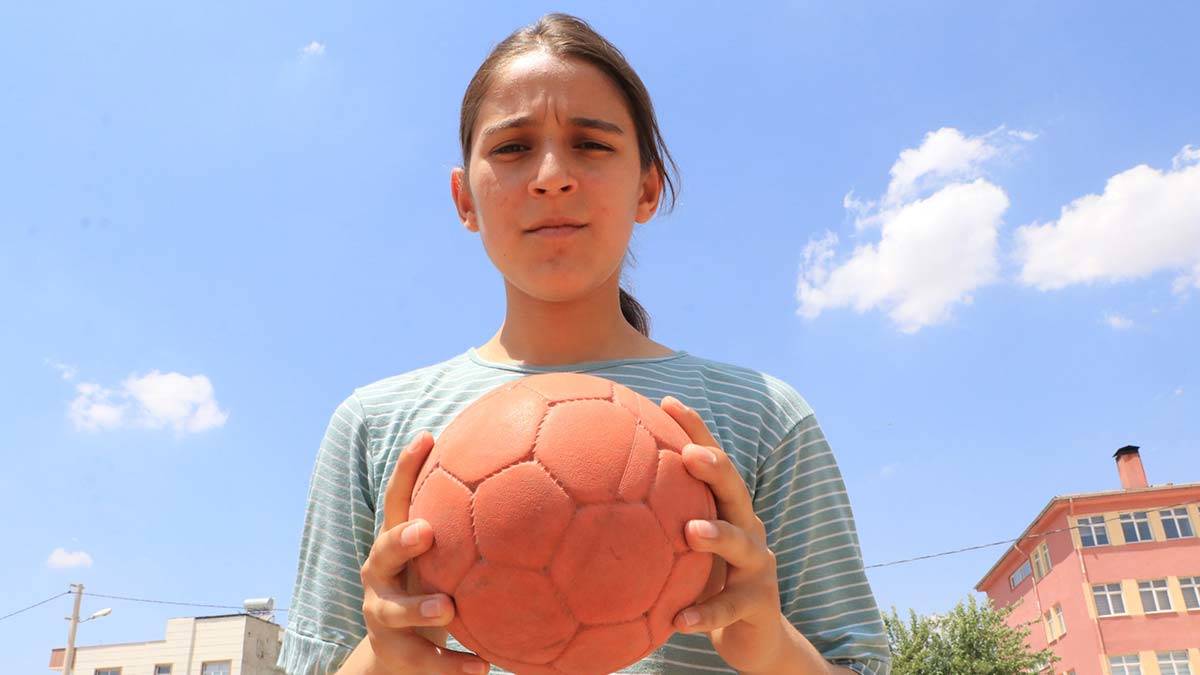 Hentbolcu Merve'nin sesi tüm Türkiye'den duyuldu_2