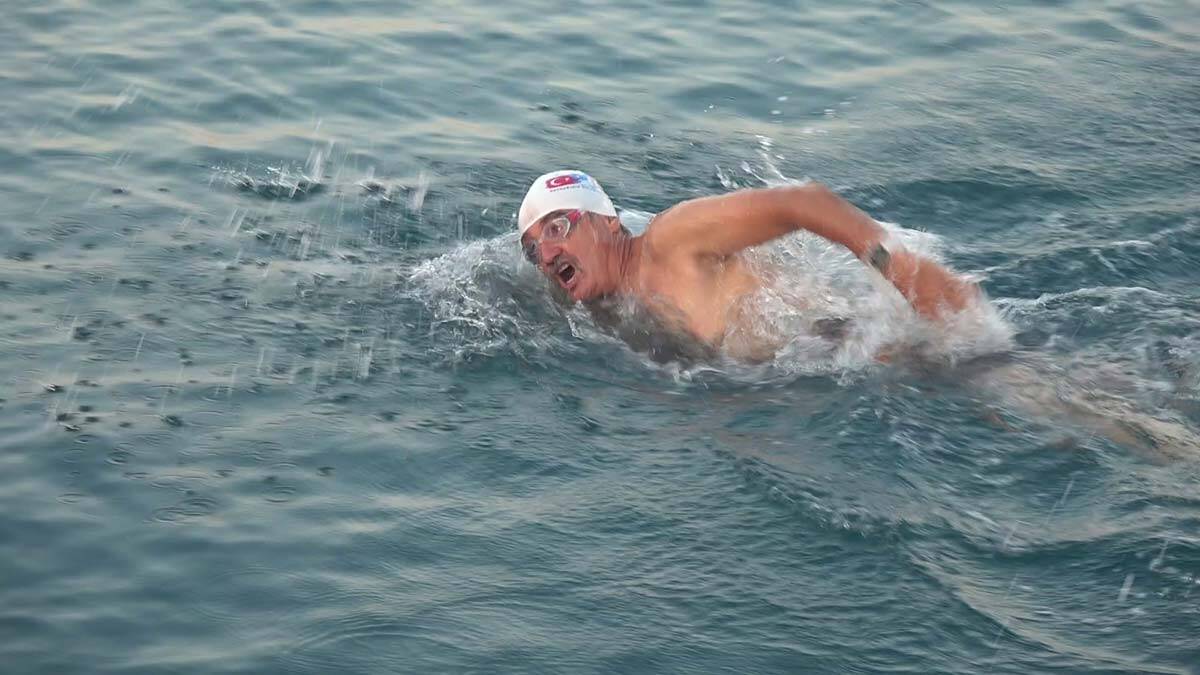 KKTC su maratonunda eski Bakan Kürşad Tüzmen