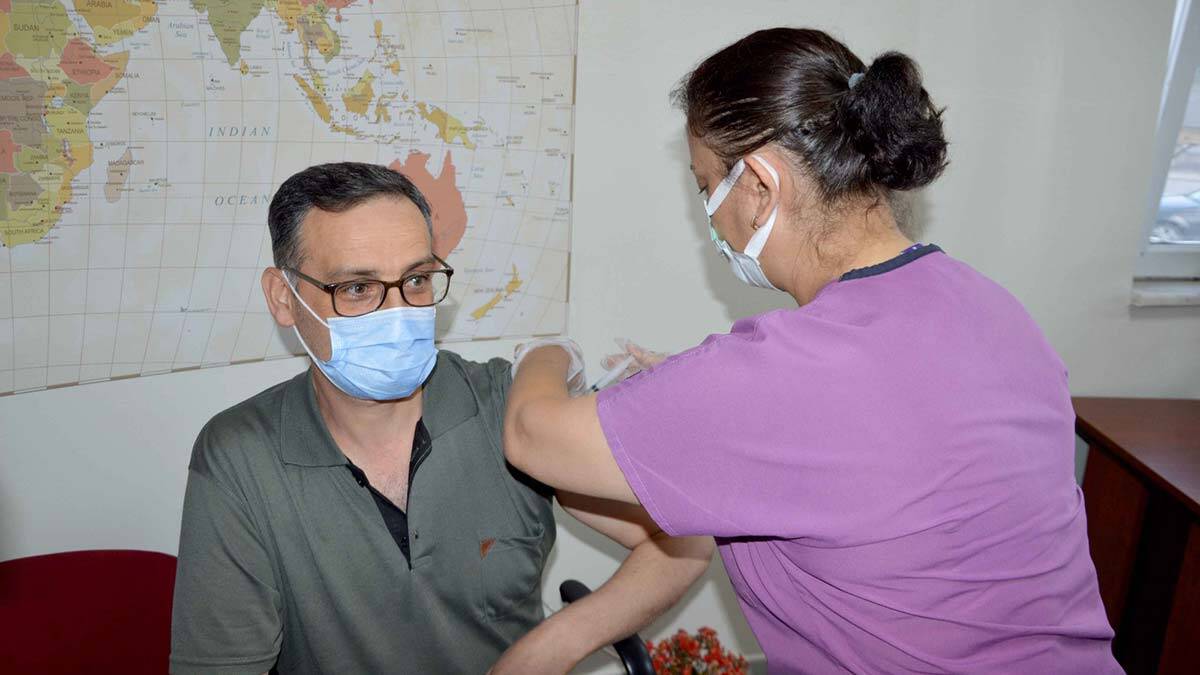 Kayseri'de covid-19 aşısı 1 milyon kişiye uygulandı