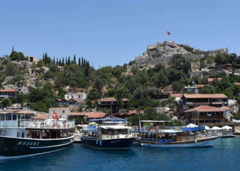 Kekova pandemi sonrası eski günlerine döndü