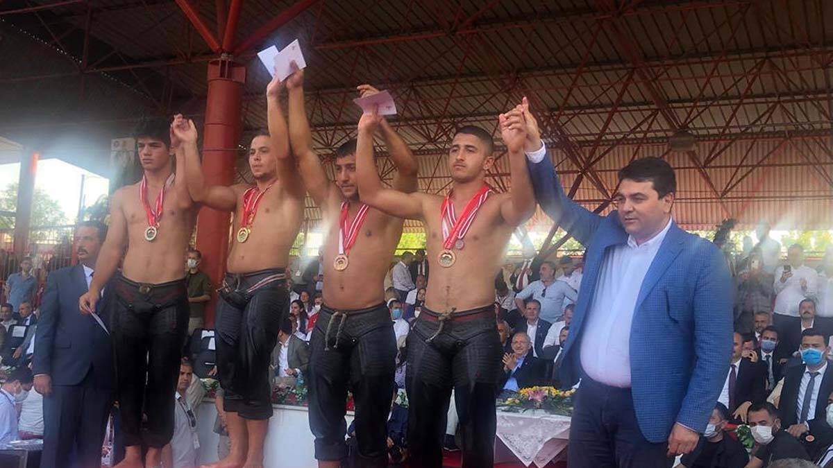 Kırkpınar Yağlı Güreşlerinde birinci belli oldu