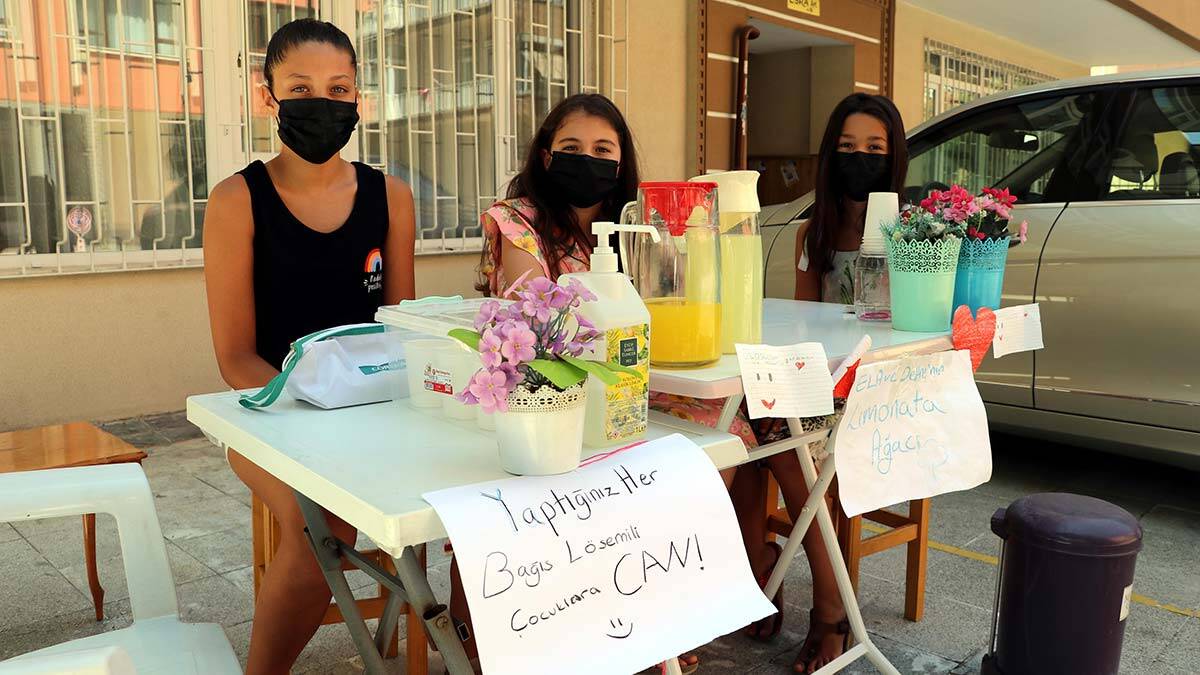 Kuzen ve kardeşlerden LÖSEV'e bağış kampanyası